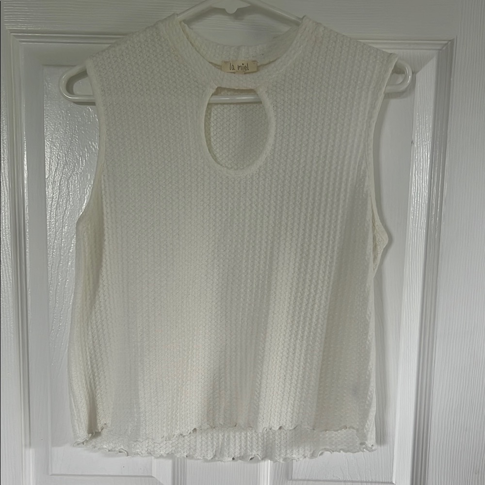 LA MIEL Cream Ribbed Cut Out Tank Top